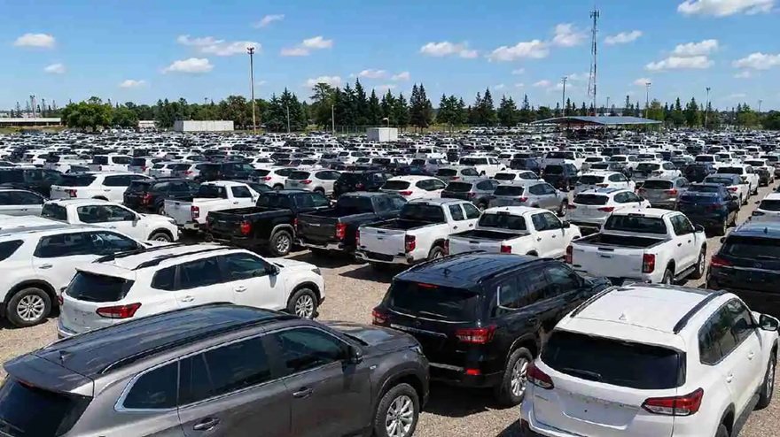 Hay un stock enorme de 140.000 autos 0 km que no pueden venderse: marcas complicadas